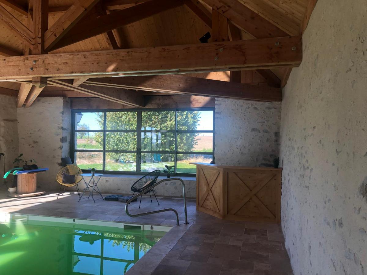 Вилла Maison De Vacances Avec Piscine Interieure - Le Grand Champagne Saint-Victeur Экстерьер фото